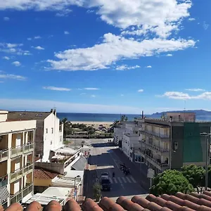 https://apartamento-victoria-300-m-de-la-playa-100-m-centro.catalonia-hotels.com